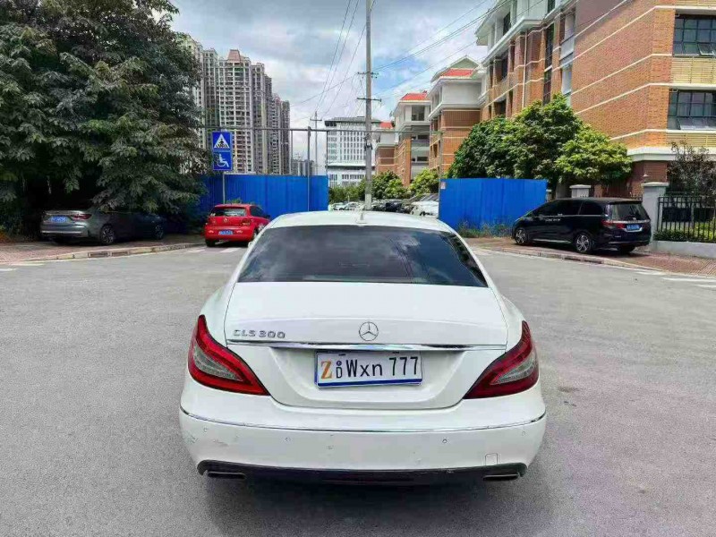 南宁13年奔驰CLS9