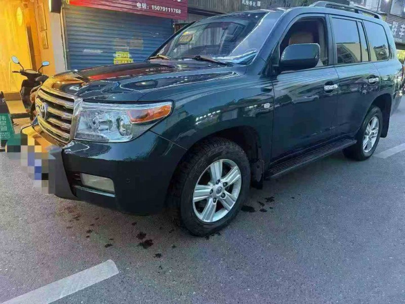 鹰潭12年丰田兰德酷路泽3