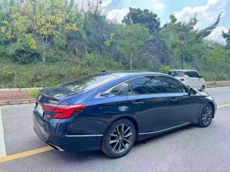 南宁22年本田英诗派8