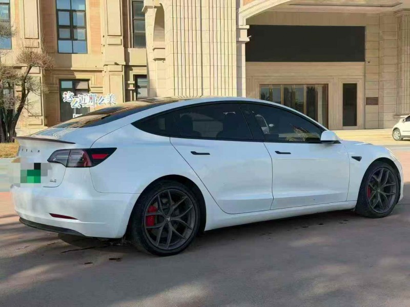 张家口21年特斯拉MODEL 32