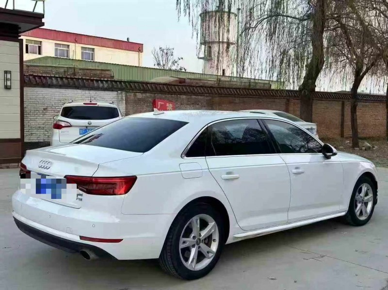 保定17年奥迪A4L7