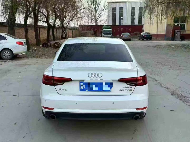 保定17年奥迪A4L9