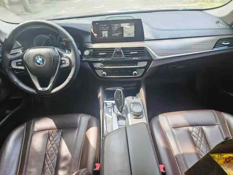 保定18年宝马5系4