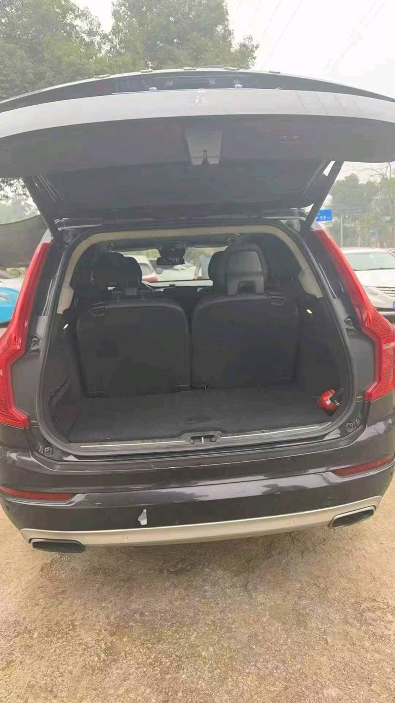 重庆16年沃尔沃XC907