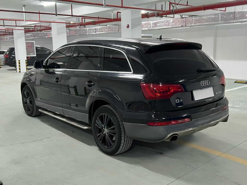 宿迁12年奥迪Q78