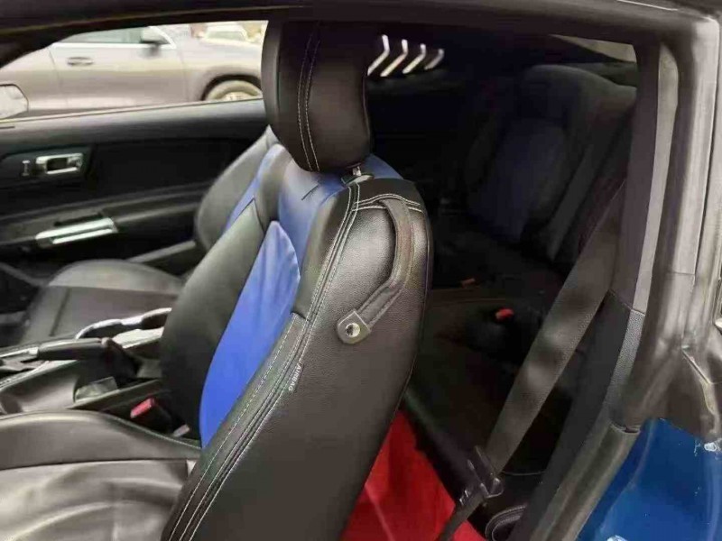 江门17年福特野马5