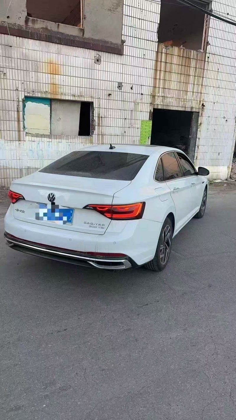 青岛25年大众速腾6