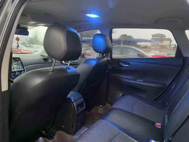 江门17年日产骐达6