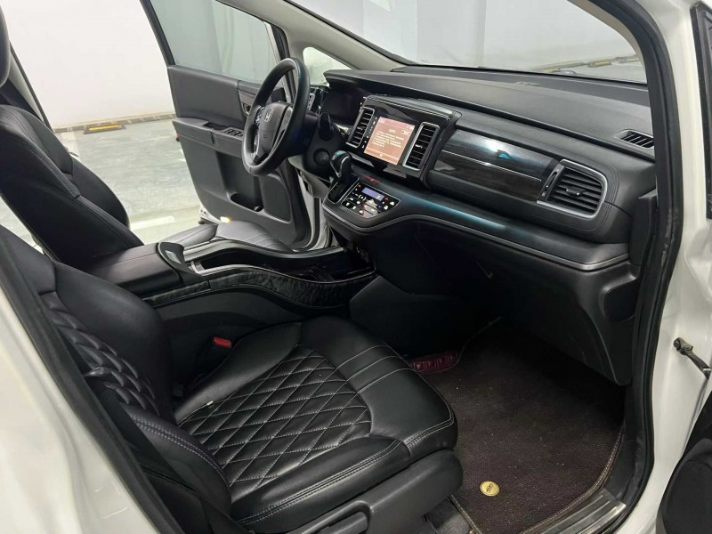 宿迁18年本田艾力绅5