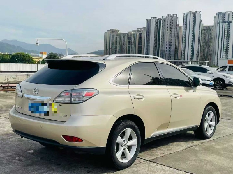 东莞12年雷克萨斯RX9