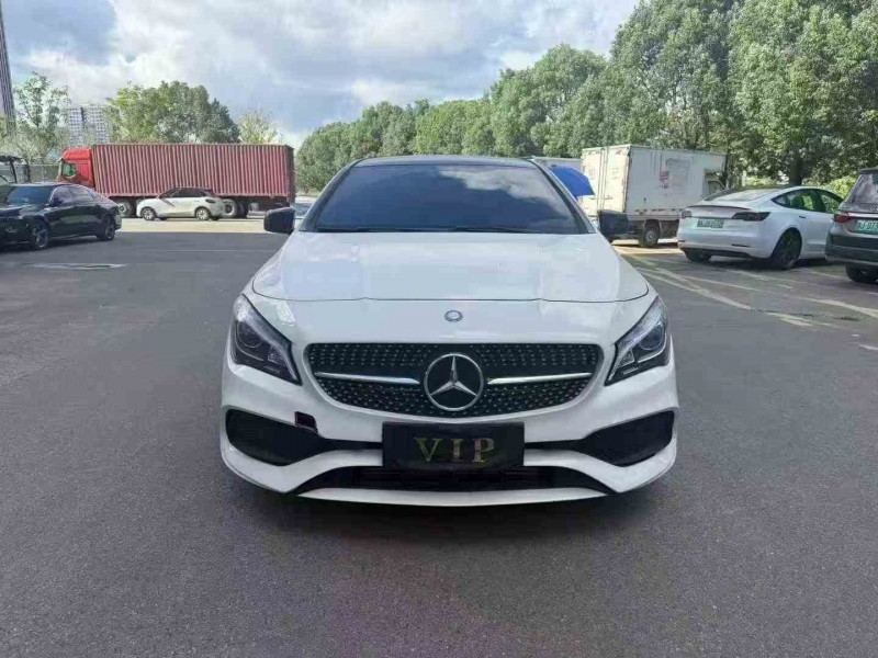 金华16年奔驰CLA1