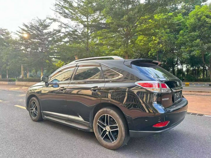 东莞15年雷克萨斯RX6