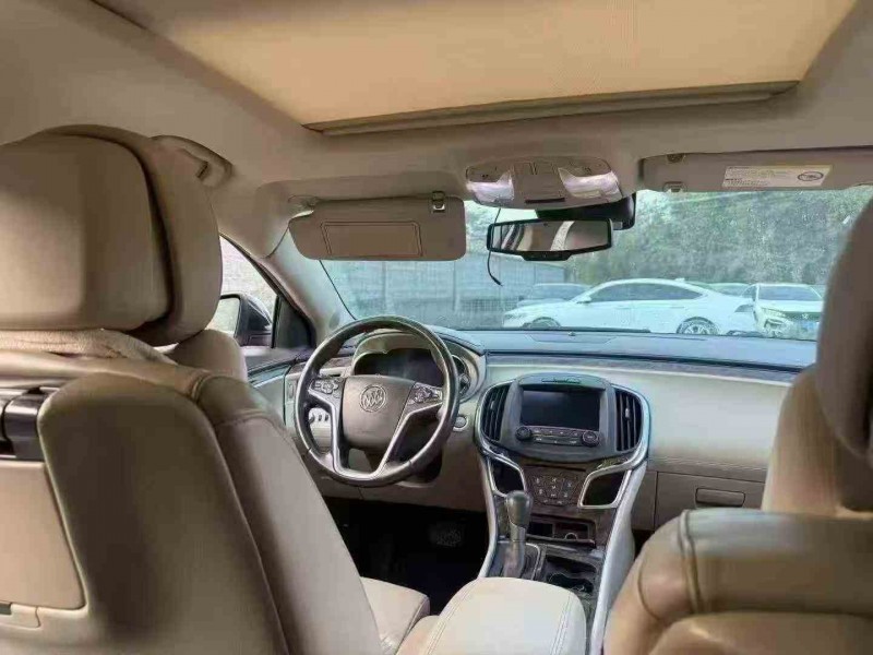 湛江15年别克君越6