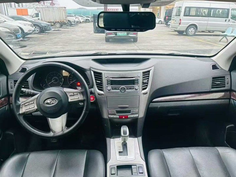 东莞12年斯巴鲁傲虎9