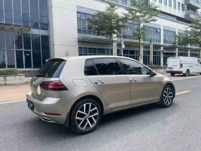 东莞18年大众高尔夫9