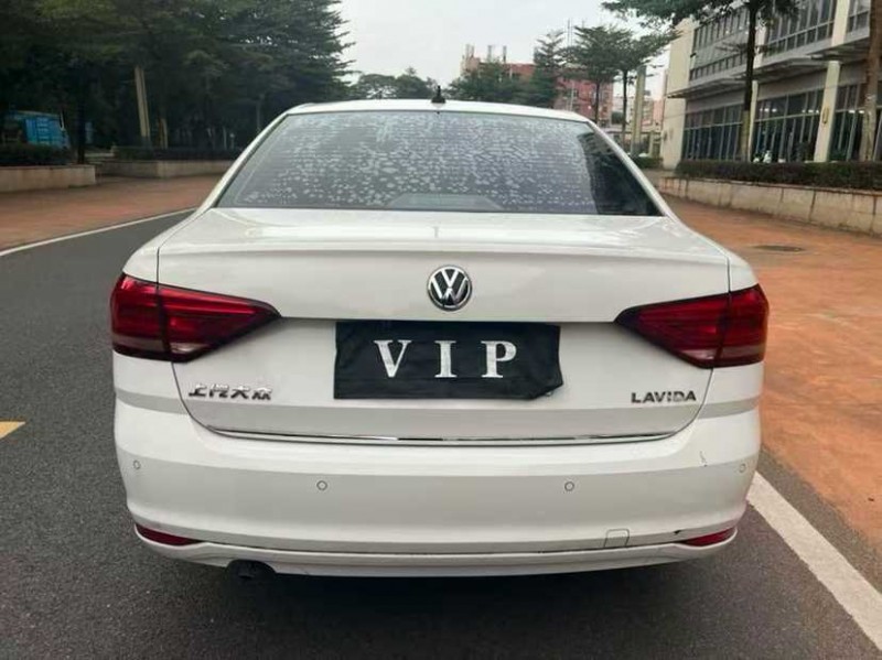 东莞18年大众朗逸7