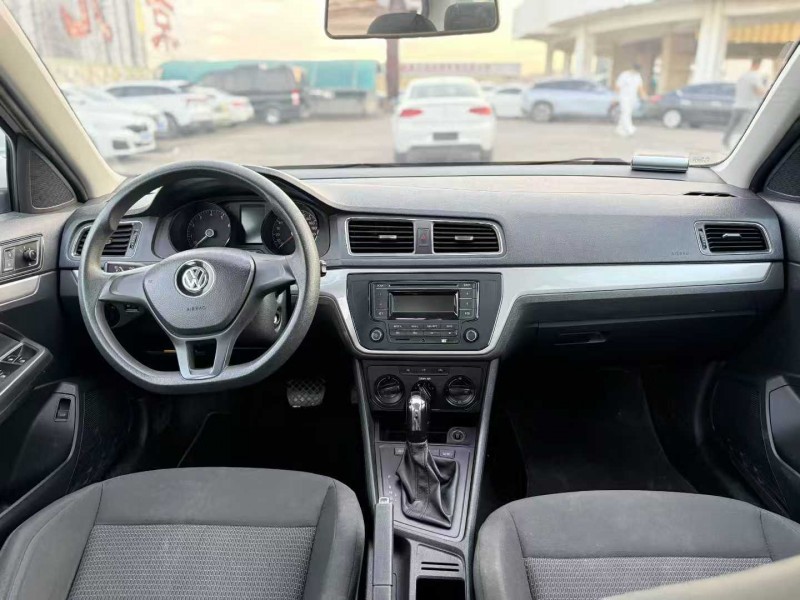 东莞19年大众朗逸7