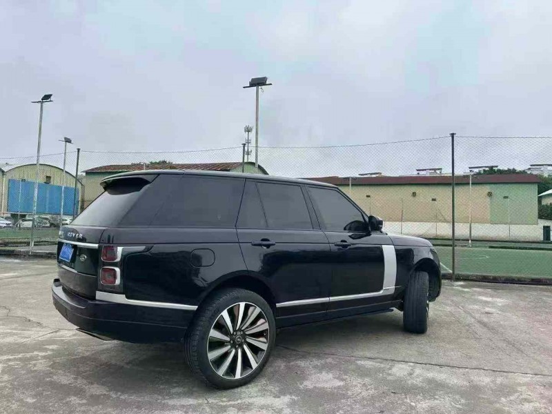 南宁16年路虎揽胜行政7