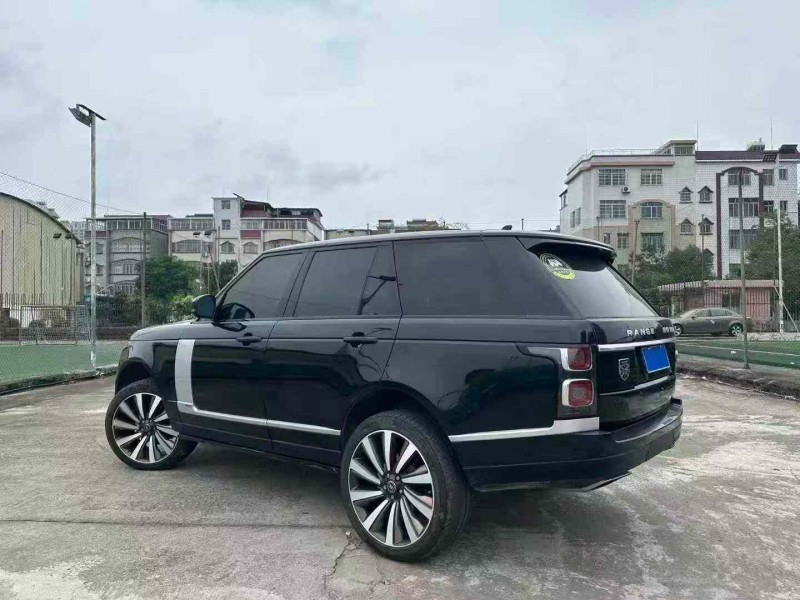 南宁16年路虎揽胜行政8