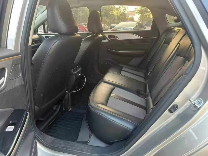 南宁23年传祺埃安S5806