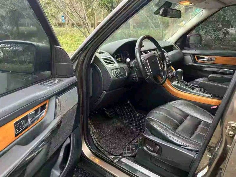 金华13年路虎揽胜运动4