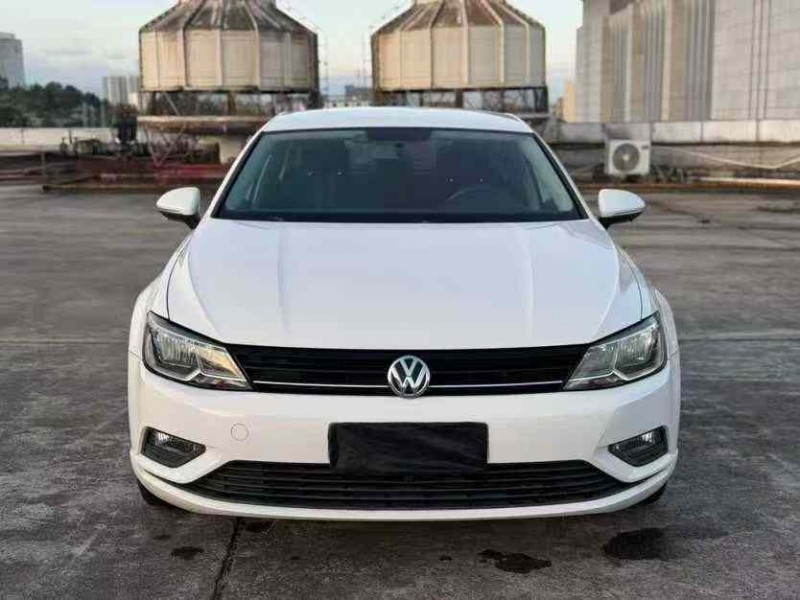 东莞16年大众凌渡1