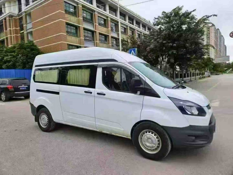 南宁17年福特全顺2