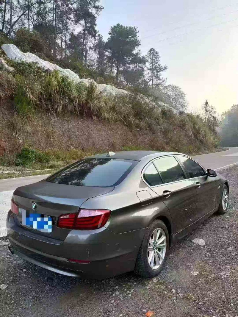 贵港13年宝马5系8