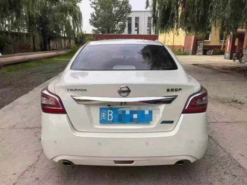 保定16年日产天籁9