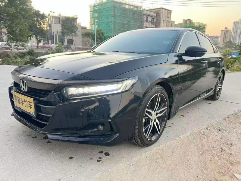 湛江23年本田雅阁3