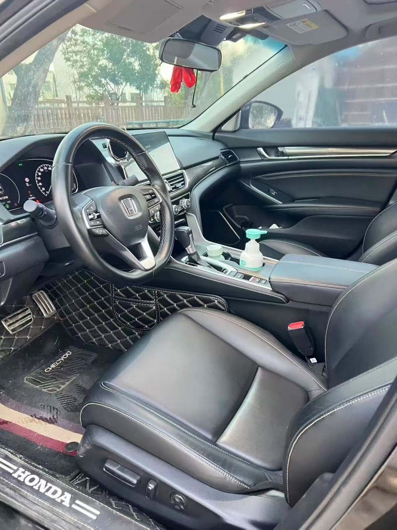 湛江23年本田雅阁4