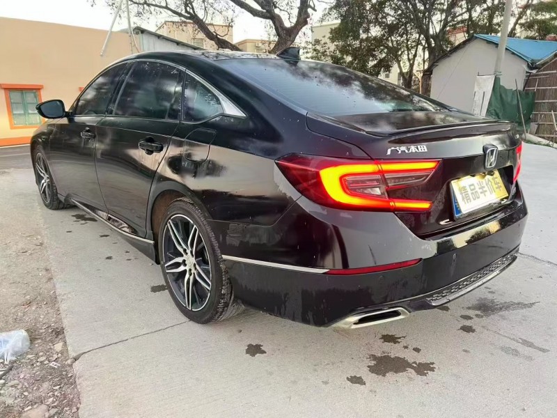 湛江23年本田雅阁9