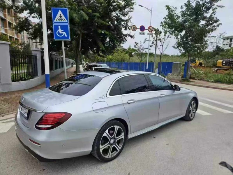 南宁16年奔驰E7