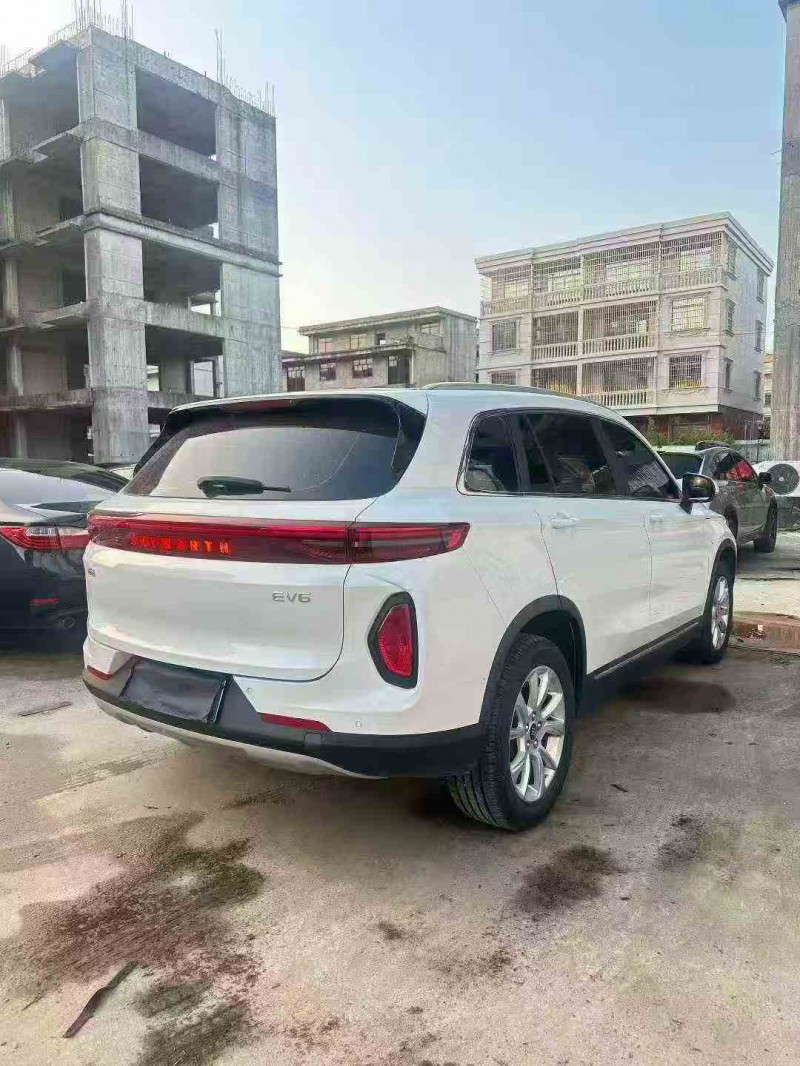 北海24年创维EV68