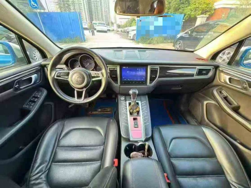 南宁17年众泰SR95