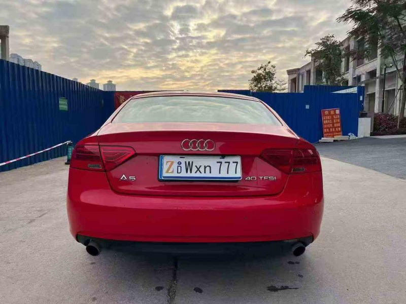 南宁14年奥迪A59