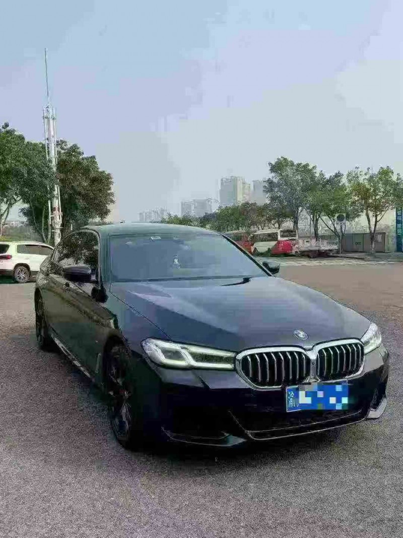 重庆23年宝马5系2