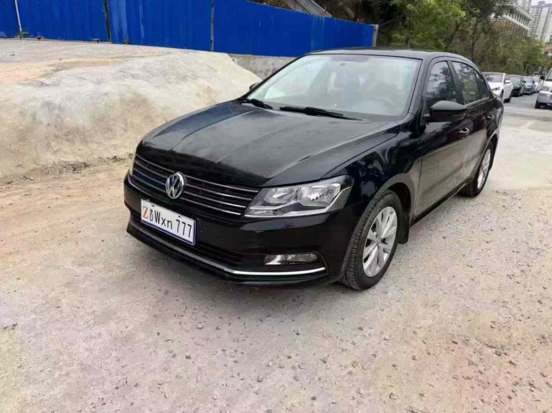 南宁17年大众朗逸3