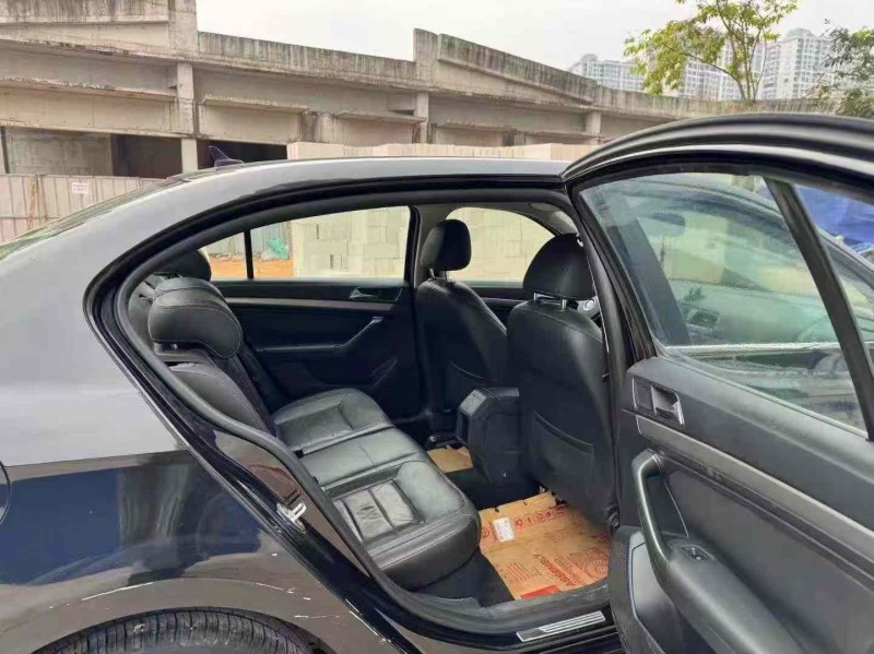 南宁17年大众朗逸6