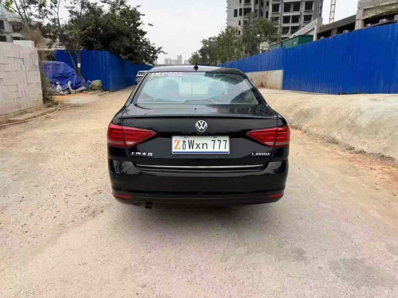 南宁17年大众朗逸9