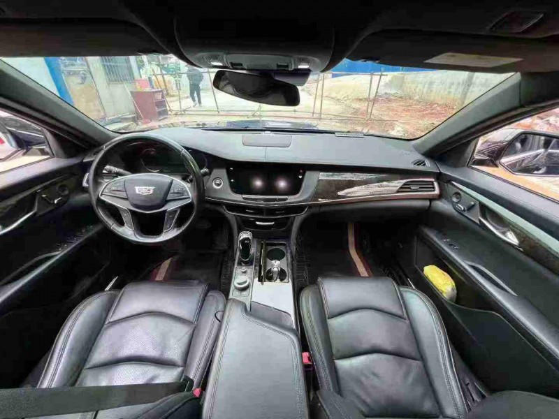 南宁21年凯迪拉克CT64