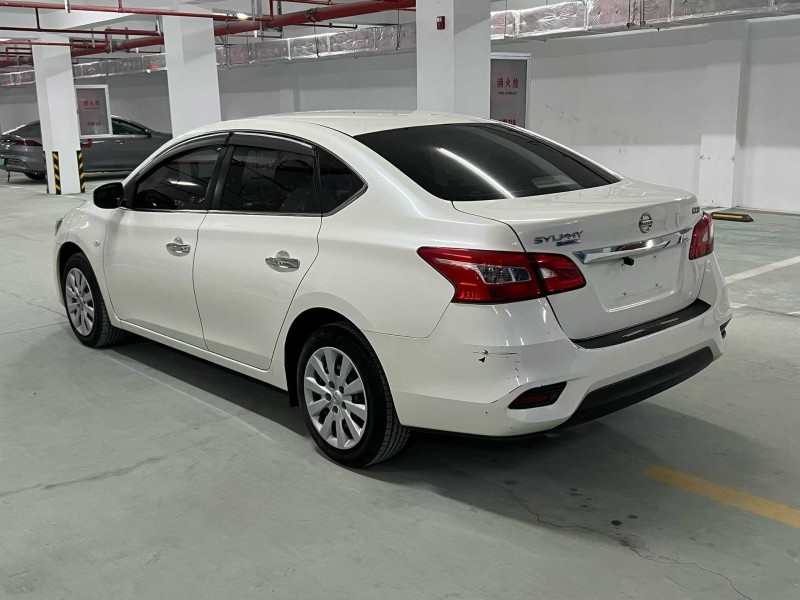 宿遷21年日產軒逸7