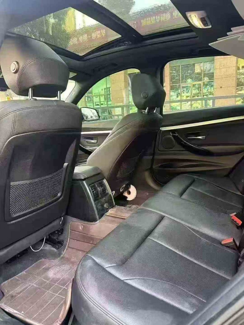 湛江21年宝马3系6