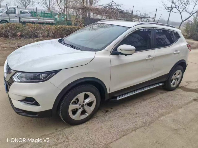 保定23年日产逍客3