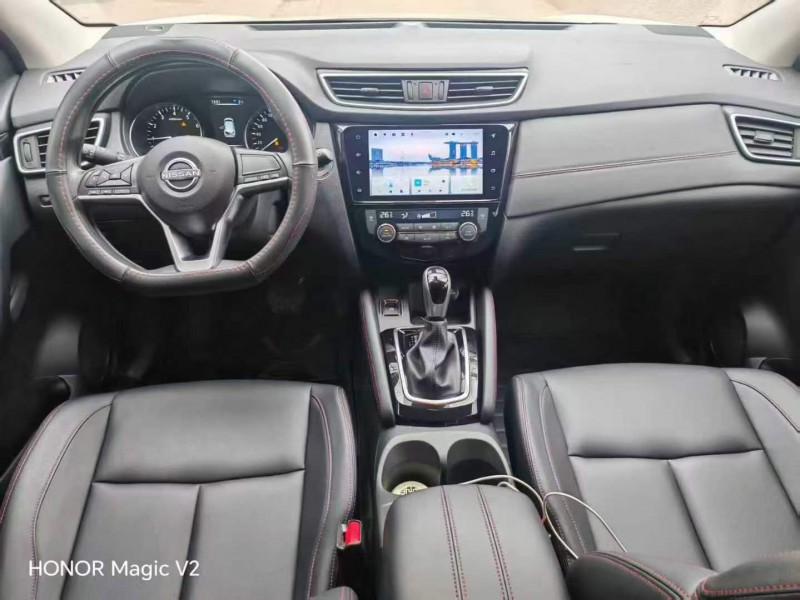 保定23年日产逍客4