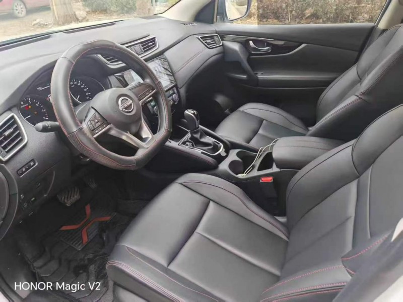 保定23年日产逍客6