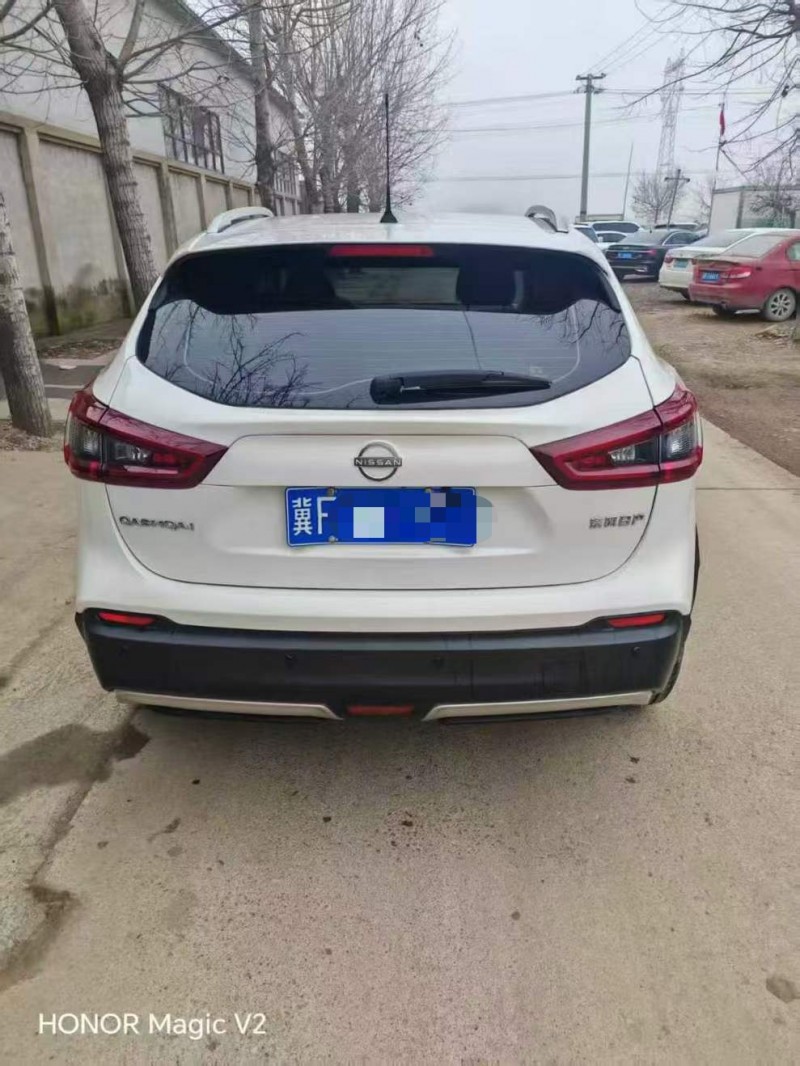 保定23年日产逍客9