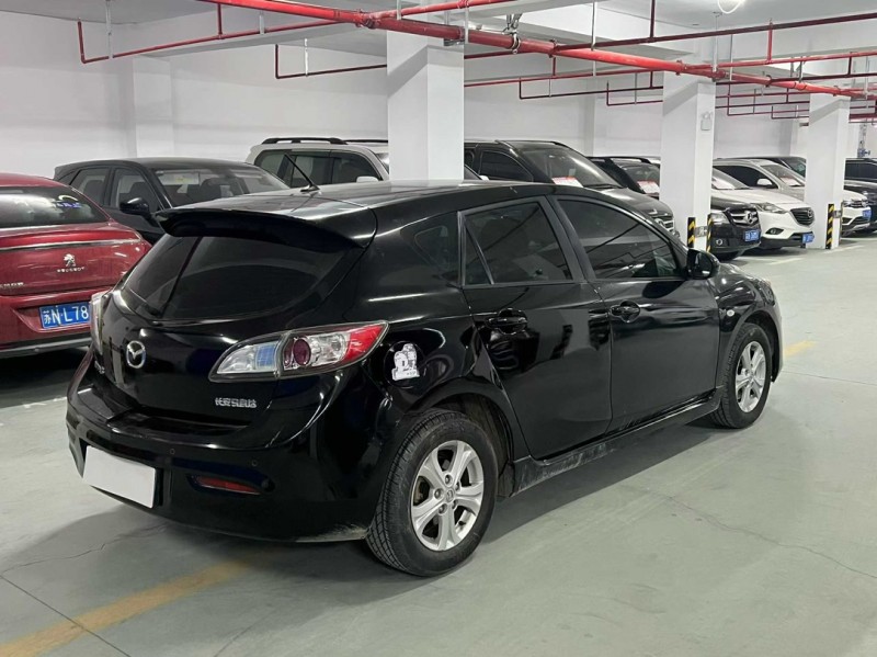 宿遷13年馬自達3星騁7