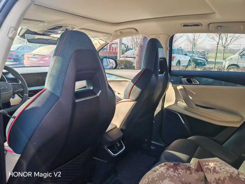 保定22年领克067