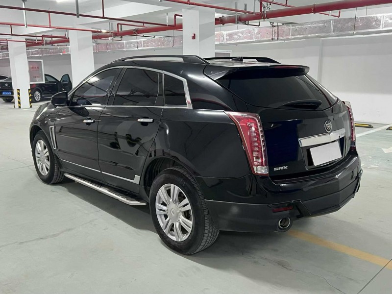 宿遷16年凱迪拉克SRX7
